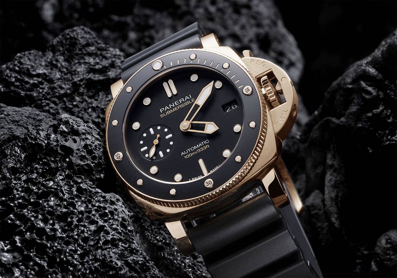 Panerai Submersible 42mm in Goldtech PAM974 Replicas